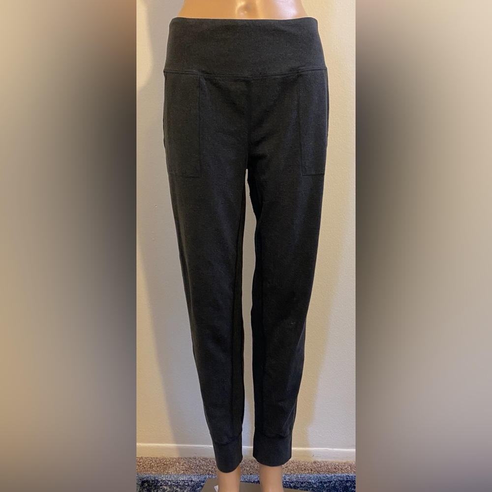ABOCIW Women’s Relaxed Stretch Athletic Pants
